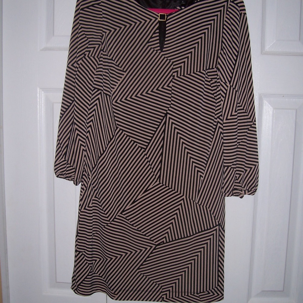 SHORT,ELEGANT HIGH QUALITY DRESS